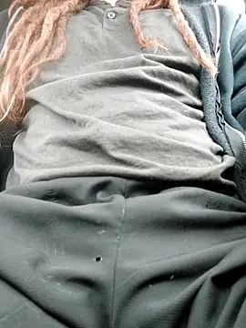 Snapshot of QcMisterv13 chatting on September 25, 1:32 pm QcMisterv13 online show from September 25, 1:32 pm