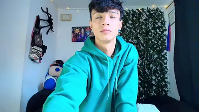 twink sebas  online show from February 8, 6:22 pm