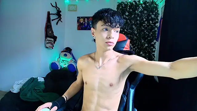 twink sebas  online show from February 9, 3:34 pm