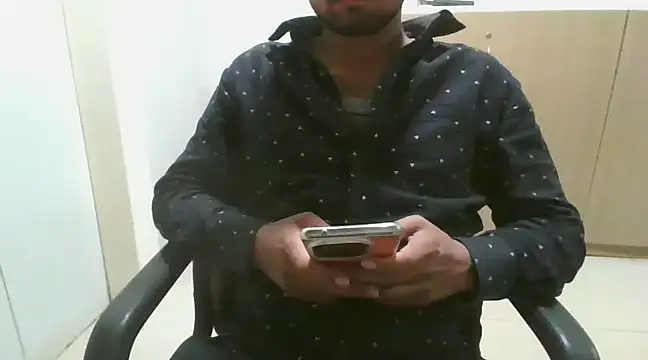 Ishan003 online show from February 2, 3:17 pm