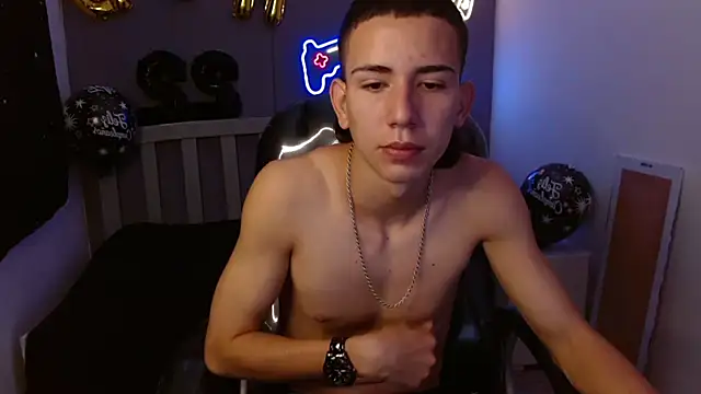 JackSwan18 online show from January 4, 1:10 pm