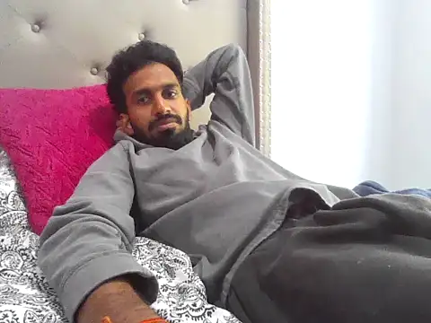 skinny  boy   online show from September 26, 3:21 pm