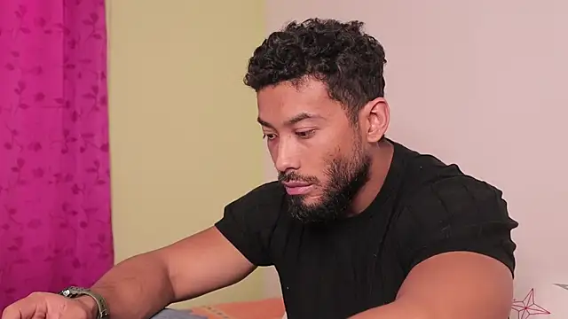 freddsexxx online show from November 28, 8:00 pm