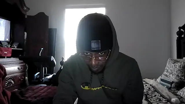 bigboytoy912 online show from March 22, 7:19 pm