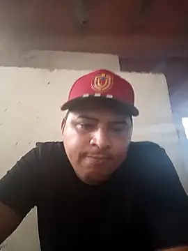 Snapshot of 11anduardo chatting on December 18, 9:51 pm 11anduardo online show from December 18, 9:51 pm
