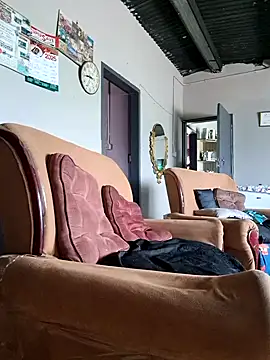 bull Giant online show from February 6, 1:10 pm