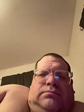 treatbobnicer online show from February 22, 10:51 am