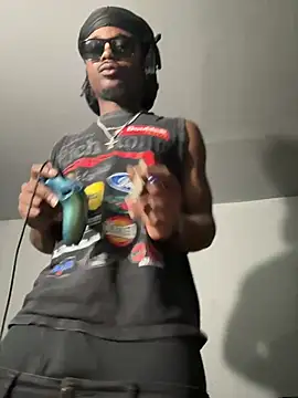 SluttyLyfe4L online show from July 9, 8:29 am