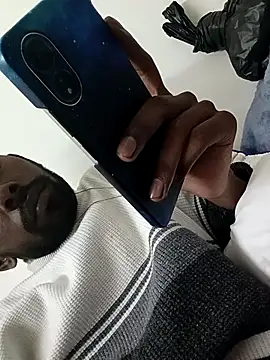 devilsam3327 online show from January 6, 4:33 pm