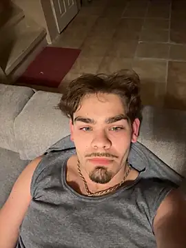 JuNIs  online show from November 24, 9:16 pm