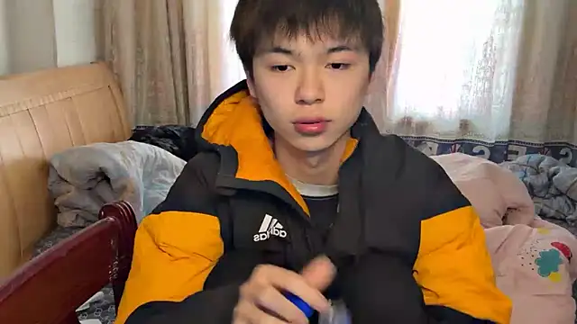 xiaottt1918 online show from January 21, 7:38 am