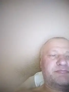 nudistu021 online show from April 18, 4:19 pm