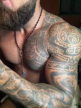 moody1996- online show from October 12, 4:45 pm