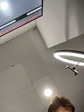 cristofer 988 online show from April 17, 11:18 pm