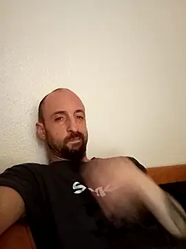 armdy371 online show from March 22, 8:36 pm