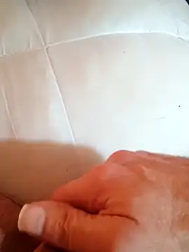 Hand69someguy online show from March 15, 12:03 am