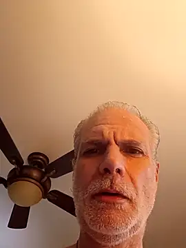 Hand69someguy online show from March 15, 8:43 pm