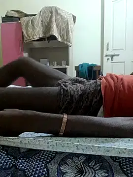 Snapshot of Chocolate_stud10 chatting on February 4, 5:12 pm Chocolate stud10 online show from February 4, 5:12 pm