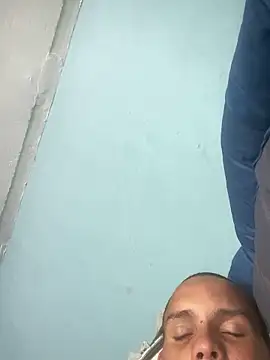 littybrowela12 online show from December 17, 12:23 pm