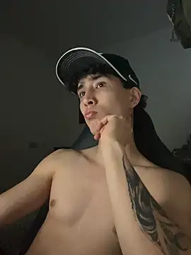gojo satoru 18 online show from July 17, 3:46 am