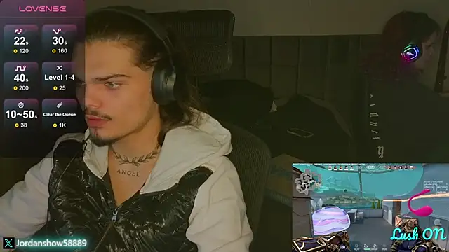 Snapshot of JordanShow chatting on January 14, 7:21 pm JordanShow online show from January 14, 7:21 pm