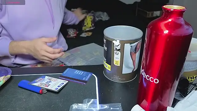 Snapshot of JordanShow chatting on December 11, 11:43 pm JordanShow online show from December 11, 11:43 pm