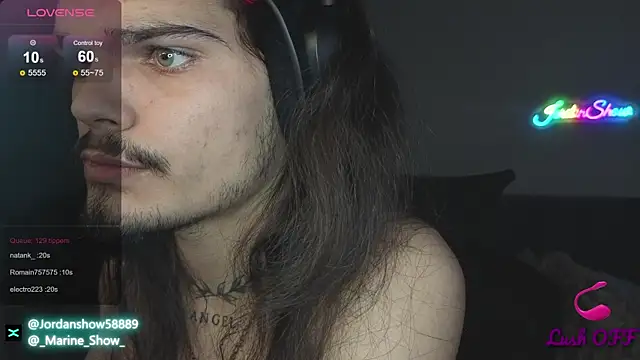 Snapshot of JordanShow chatting on February 16, 7:27 pm JordanShow online show from February 16, 7:27 pm