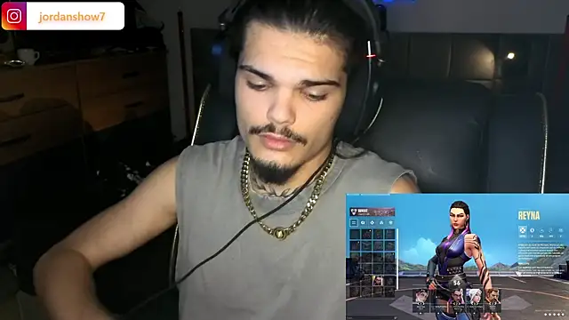 Snapshot of JordanShow chatting on September 10, 1:54 pm JordanShow online show from September 10, 1:54 pm