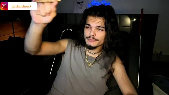 Snapshot of JordanShow chatting on September 22, 11:21 am JordanShow online show from September 22, 11:21 am