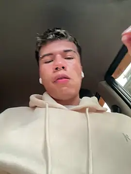 Logan smith1 online show from March 20, 10:07 pm