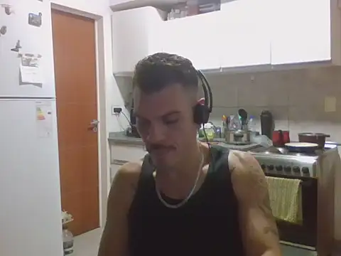 leii70 online show from March 8, 2:26 am