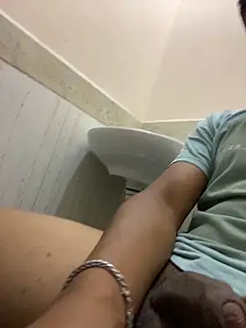 alejooxhot online show from September 24, 12:10 am