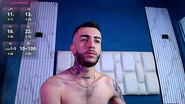 Snapshot of Marcelo_ruiz_ chatting on January 8, 11:54 am Marcelo ruiz  online show from January 8, 11:54 am