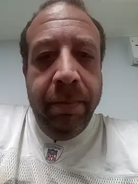 Exhibitionist040577 online show from December 20, 8:32 am