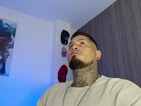 sr fuerte online show from March 14, 4:41 am