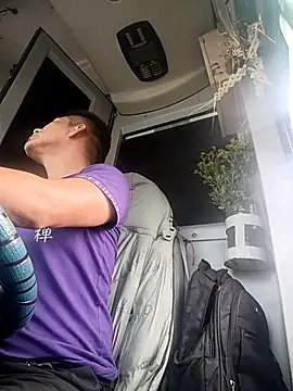 alexchir4 online show from October 30, 8:32 pm