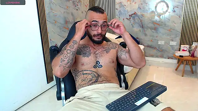 hanz col online show from February 18, 2:05 am