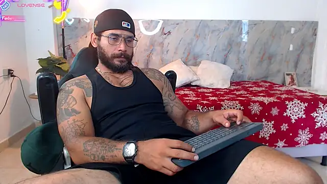 hanz col online show from February 9, 2:44 pm