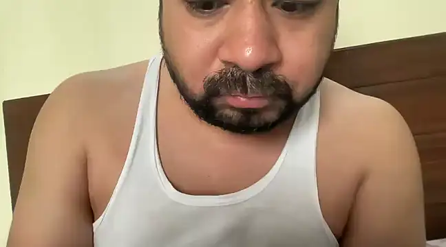 Snapshot of coolboy6566 chatting on February 21, 5:35 am coolboy6566 online show from February 21, 5:35 am