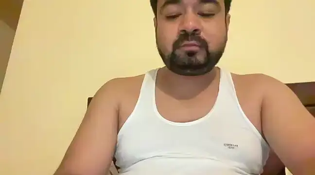 Snapshot of coolboy6566 chatting on February 13, 7:31 pm coolboy6566 online show from February 13, 7:31 pm