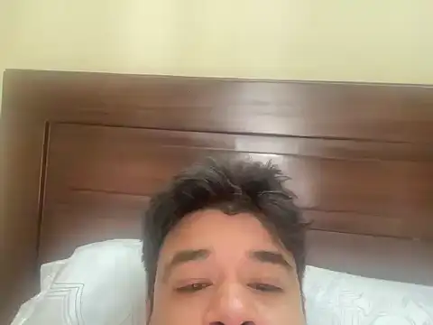 Snapshot of coolboy6566 chatting on September 15, 7:32 am coolboy6566 online show from September 15, 7:32 am