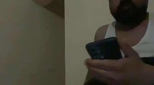 Snapshot of coolboy6566 chatting on February 26, 6:21 pm coolboy6566 online show from February 26, 6:21 pm