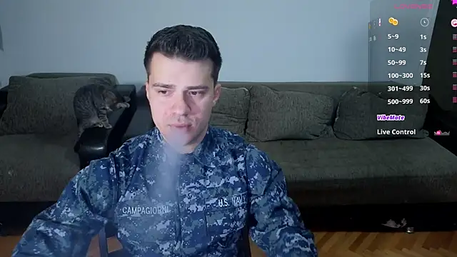 Snapshot of JohnnyStepBro chatting on October 30, 6:53 pm JohnnyStepBro online show from October 30, 6:53 pm