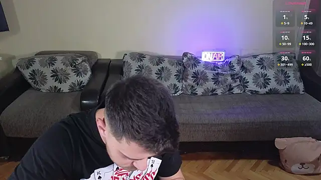 Snapshot of JohnnyStepBro chatting on December 11, 5:32 pm JohnnyStepBro online show from December 11, 5:32 pm