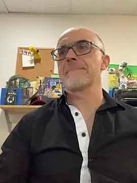 MaxVain online show from March 20, 4:31 pm