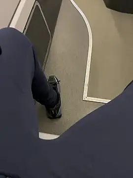 benben190 online show from April 5, 6:48 pm