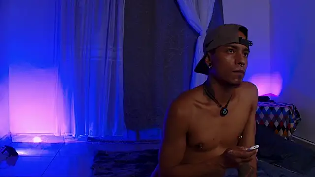Mowgli FFun online show from May 26, 3:02 am