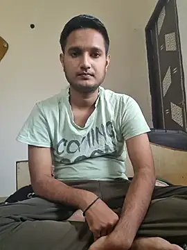 Jonrobinso online show from March 8, 7:13 am