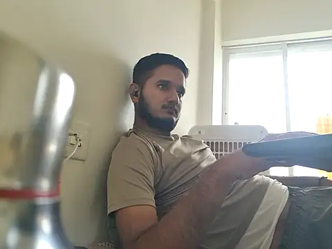 Jonrobinso online show from July 4, 4:48 am