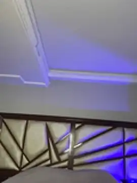 AaronCruz  online show from January 16, 8:22 pm